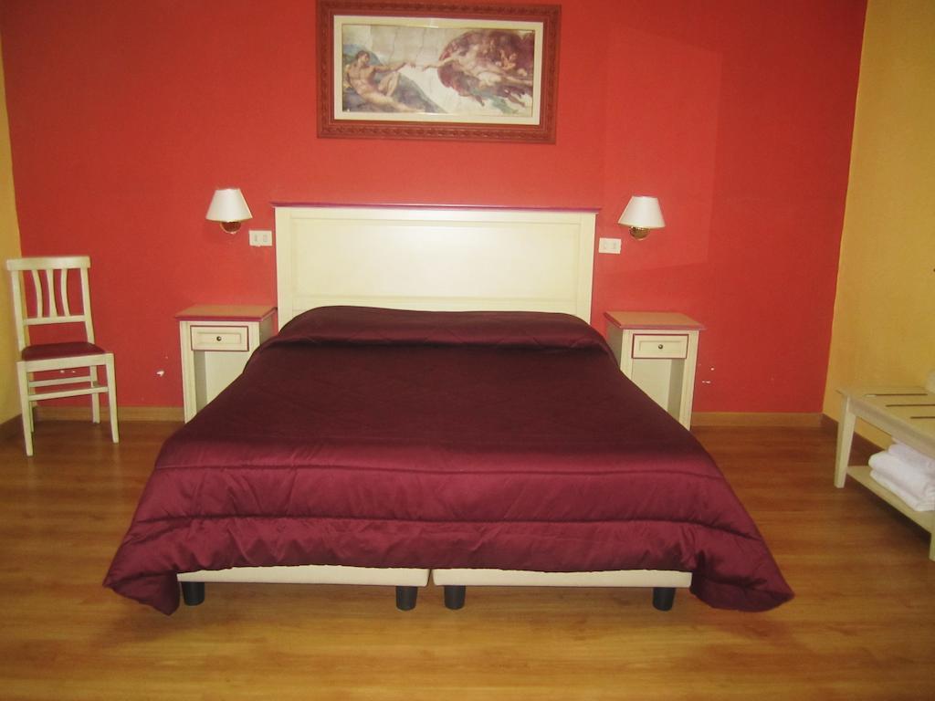 Hotel Savonarola Florence Room photo