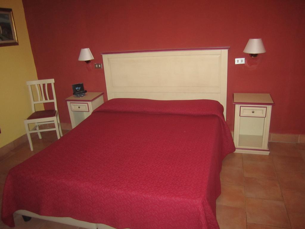 Hotel Savonarola Florence Room photo
